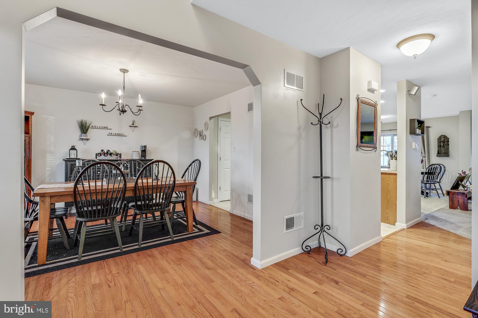 6482 Pamadeva Road Hanover, PA 17331 - Photo 14 of 56