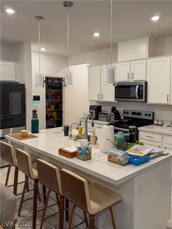 $3,100 | 1954 Majalis Place, Las Vegas, NV 89106