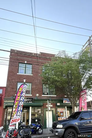 $1,650 | 1333 East Main Street, Unit 5, Bridgeport, CT 06608