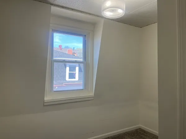 $2,700 | 59 Cedar Street, Unit 59, Haverhill, MA 01830
