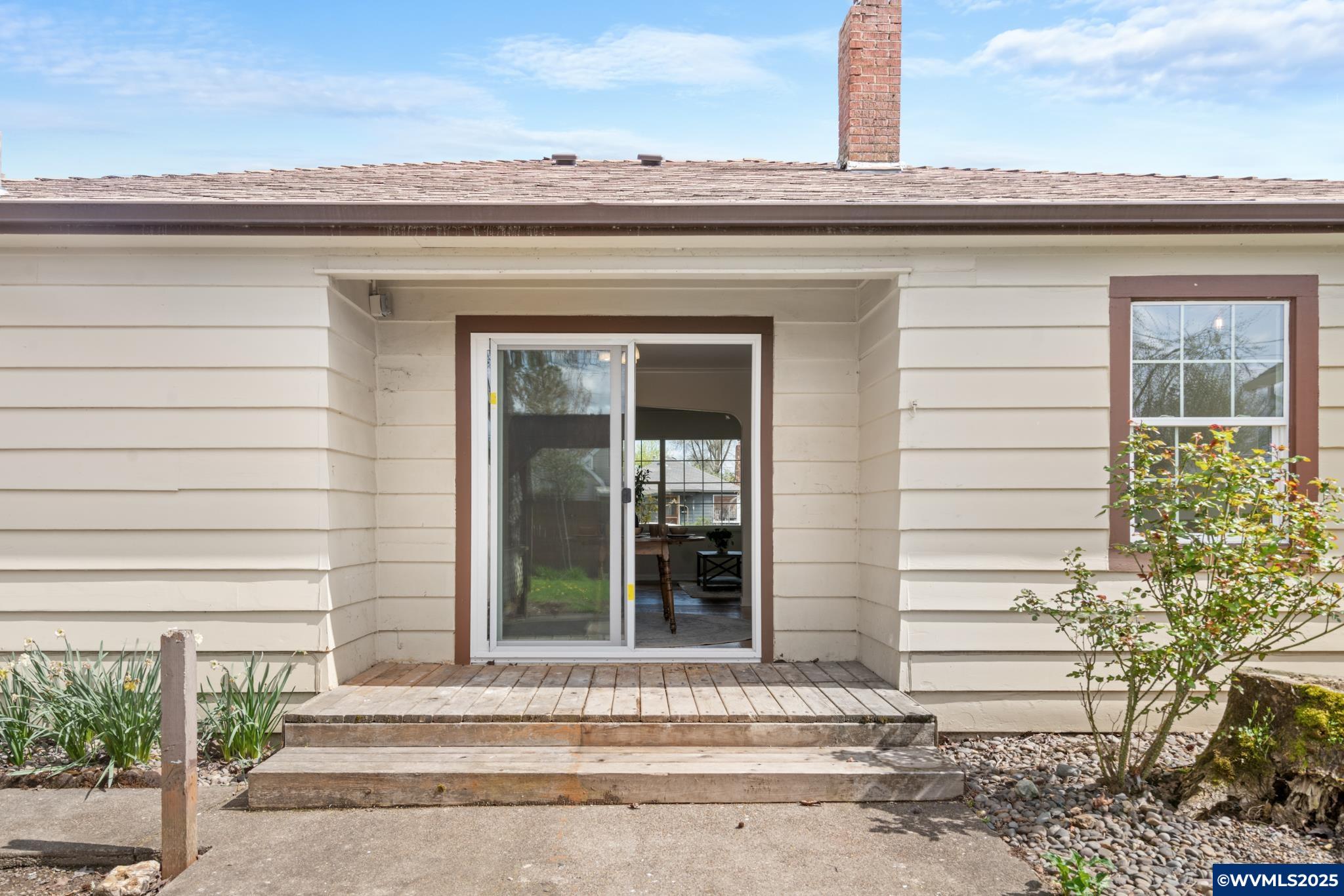 1212 Southwest Walnut Street Albany, OR 97321 - Photo 6 of 25 Gallery Image 6
