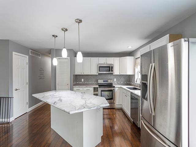910 Stonebridge Road Evansville, IN 47710 - Photo 7 of 34 Gallery Image 7