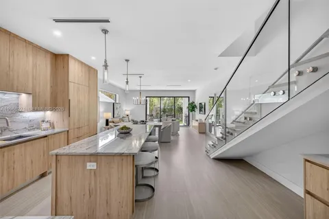 $1,475,000 | 912 Southeast 13th Street, Fort Lauderdale, FL 33316