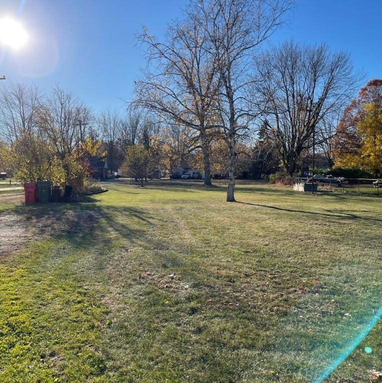 32245 Sutton Road New Baltimore, MI 48047 - Photo 29 of 29 50090922-28.JPG