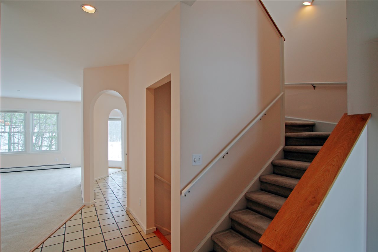34 Larch Road South Burlington, VT 05403 - Photo 11 of 27 Gallery Image 11