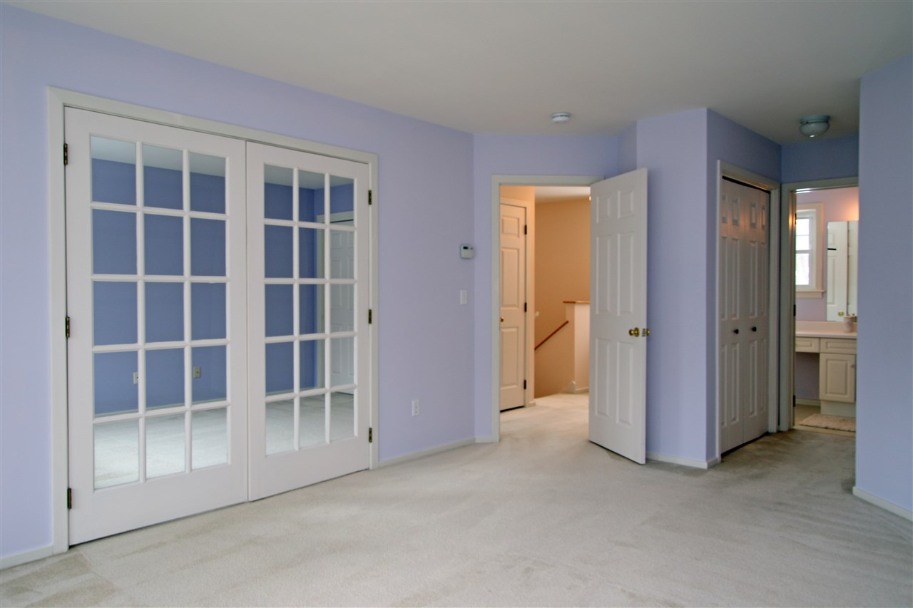 34 Larch Road South Burlington, VT 05403 - Photo 14 of 27 Gallery Image 14