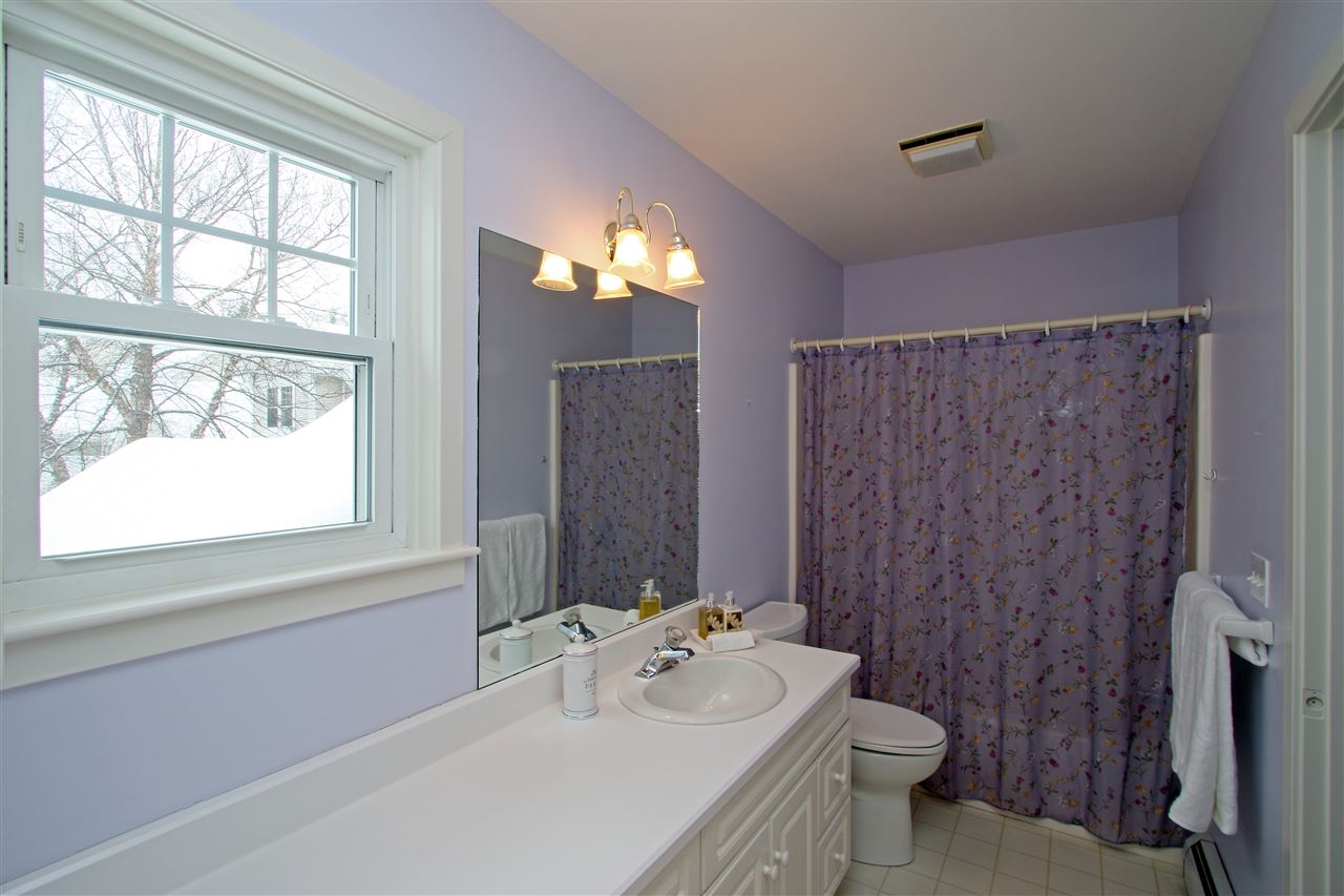34 Larch Road South Burlington, VT 05403 - Photo 18 of 27 Gallery Image 18