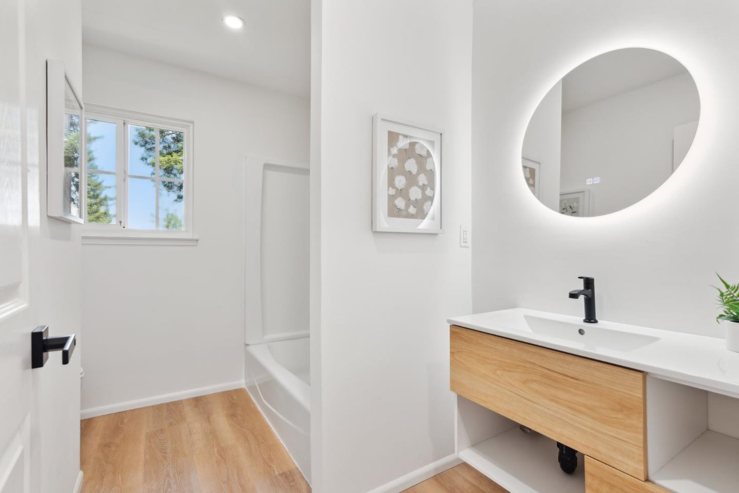 141 William Way Felton, CA 95018 - Photo 20 of 54 a bathroom with a sink and a mirror