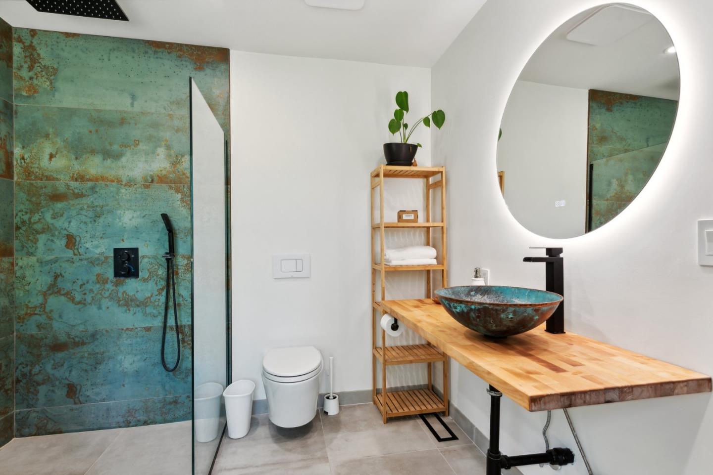 141 William Way Felton, CA 95018 - Photo 32 of 54 a bathroom with a toilet and a sink