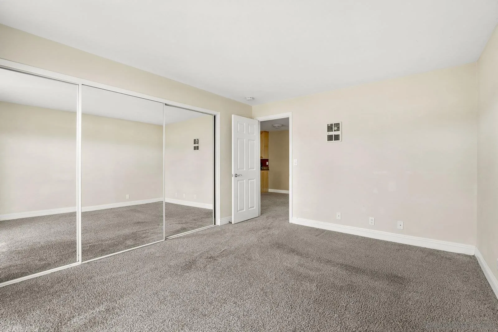 1045 Peach Avenue, Unit 59 El Cajon, CA 92021 - Photo 10 of 19 a view of an empty room