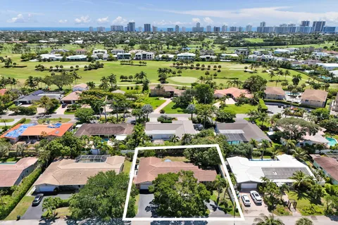 $1,125,000 | 3930 Northeast 21st Avenue, Fort Lauderdale, FL 33308