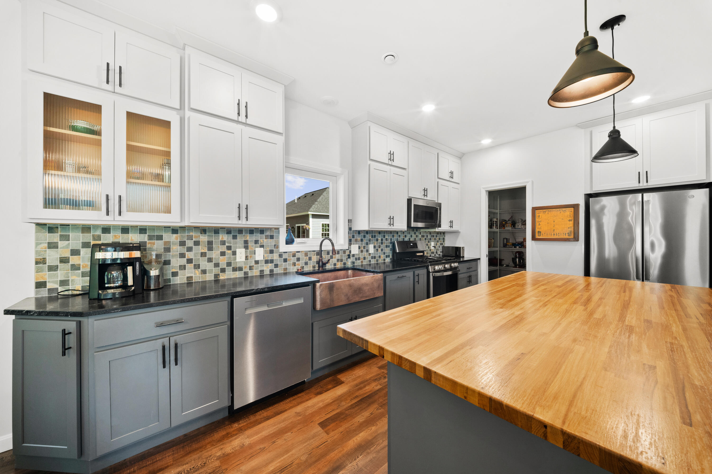 8 Shadbush Lane Orono, ME 04473 - Photo 11 of 72 DSC07883