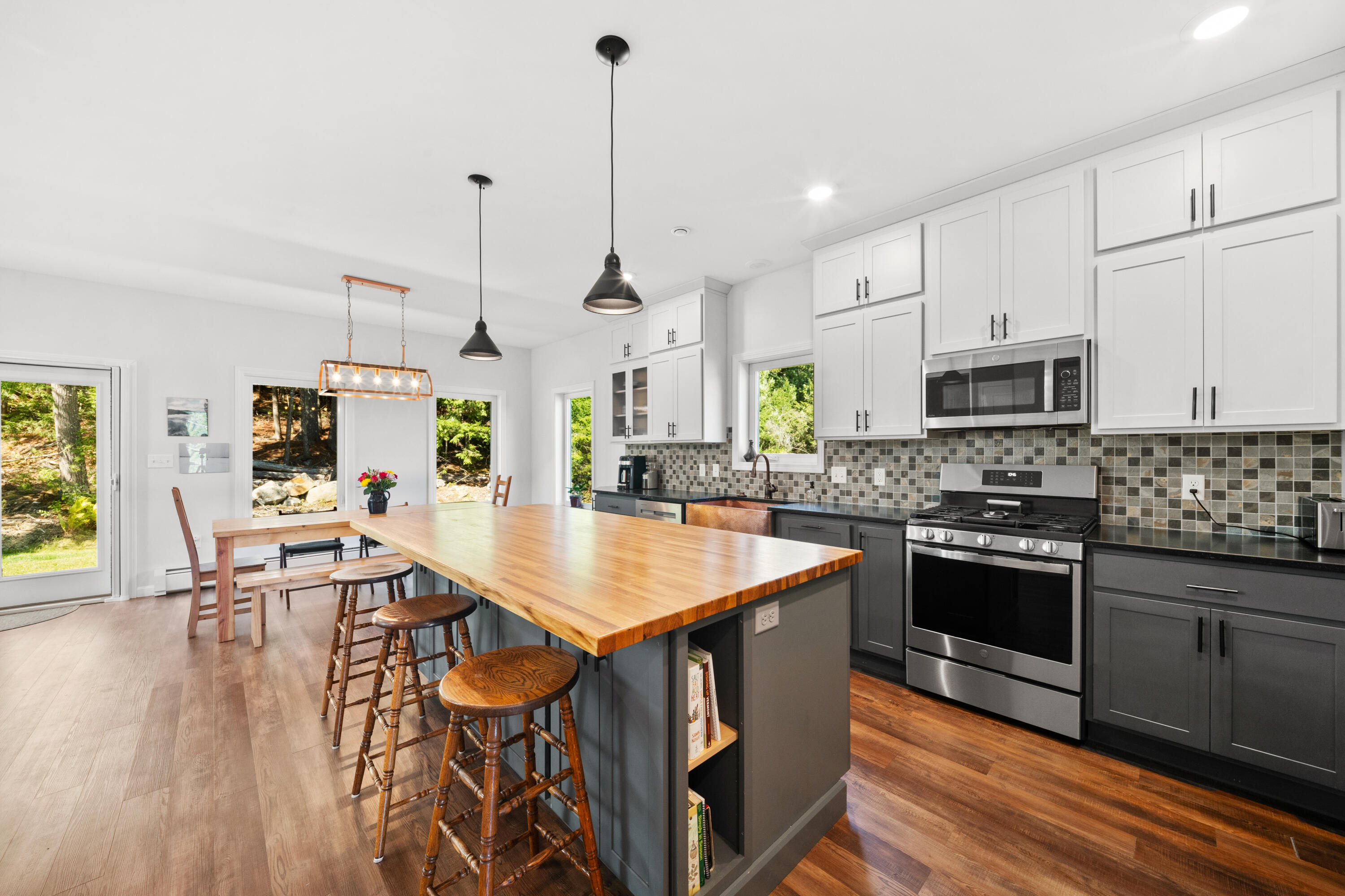 8 Shadbush Lane Orono, ME 04473 - Photo 9 of 72 DSC07878