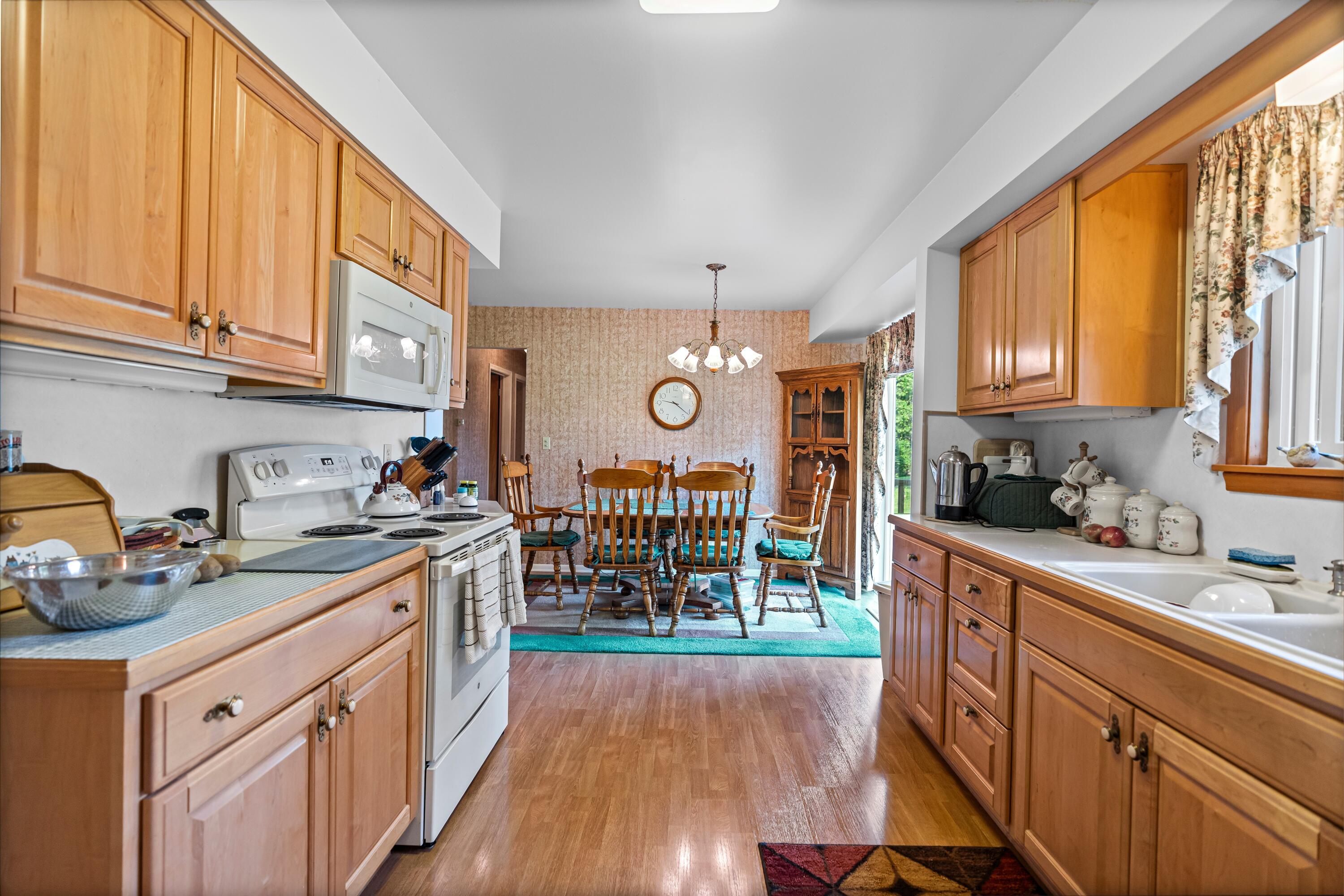 9206 Potter Road Flushing, MI 48433 - Photo 15 of 45 9206 Potter Rd 20
