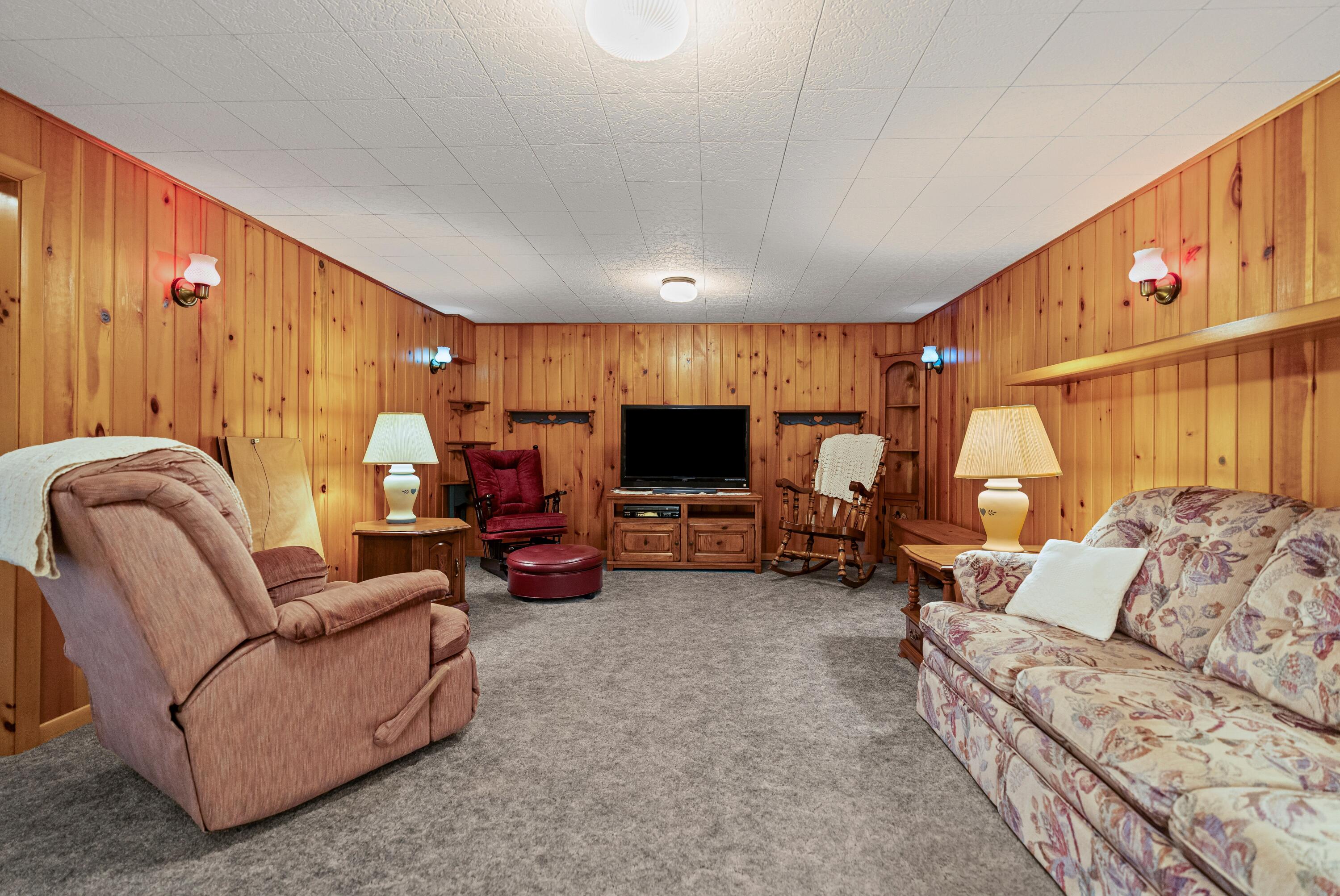 9206 Potter Road Flushing, MI 48433 - Photo 33 of 45 9206 Potter Rd 38