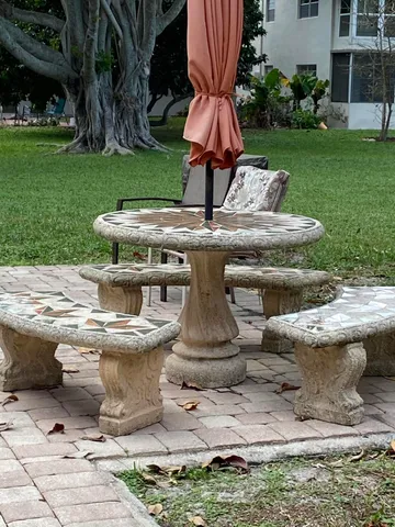 $1,350 | 423 Chatham U, West Palm Beach, FL 33417