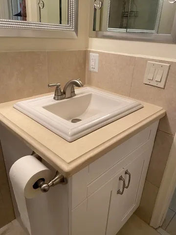 $1,350 | 423 Chatham U, West Palm Beach, FL 33417