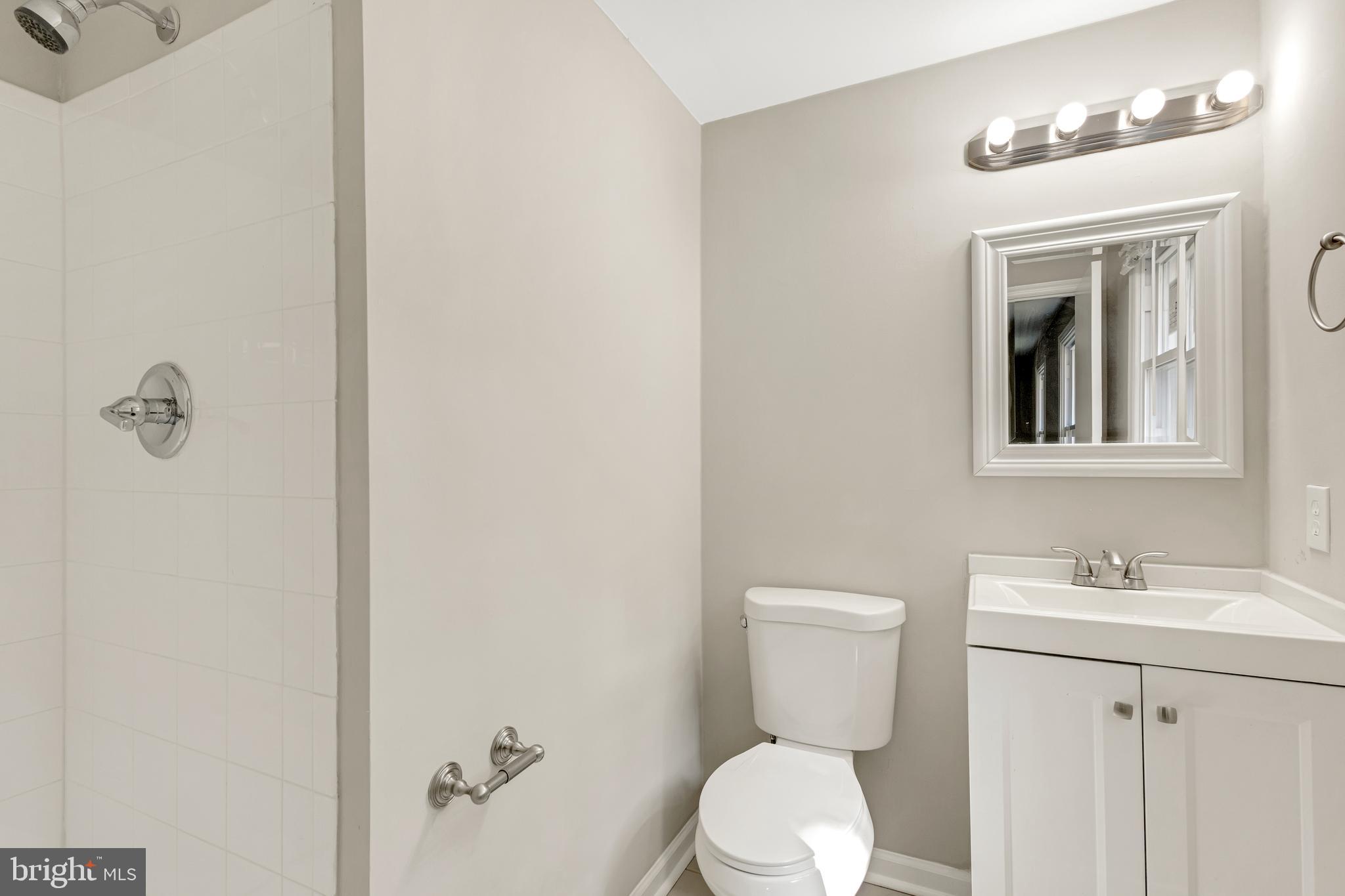 8902 Albert Stewart Lane Silver Spring, MD 20910 - Photo 22 of 39