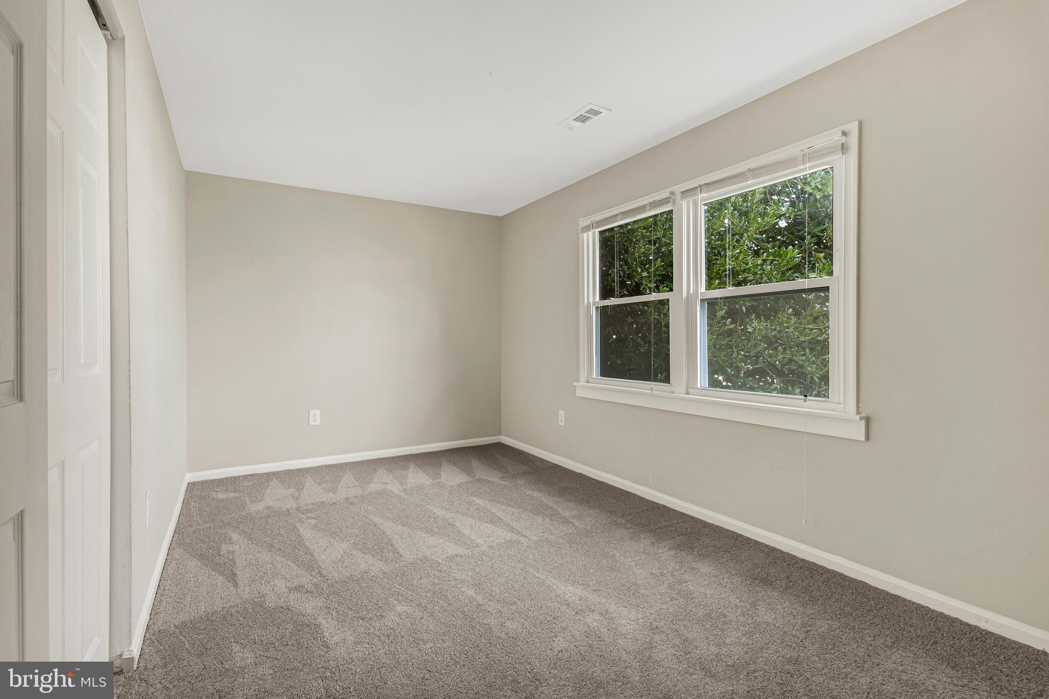 8902 Albert Stewart Lane Silver Spring, MD 20910 - Photo 23 of 39