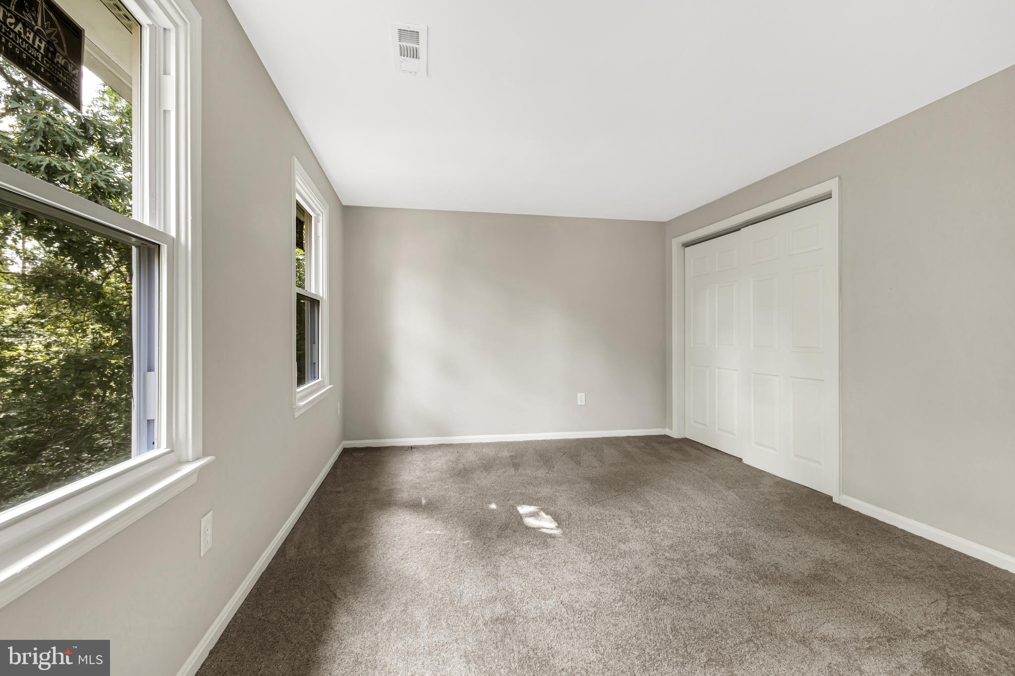 8902 Albert Stewart Lane Silver Spring, MD 20910 - Photo 29 of 39