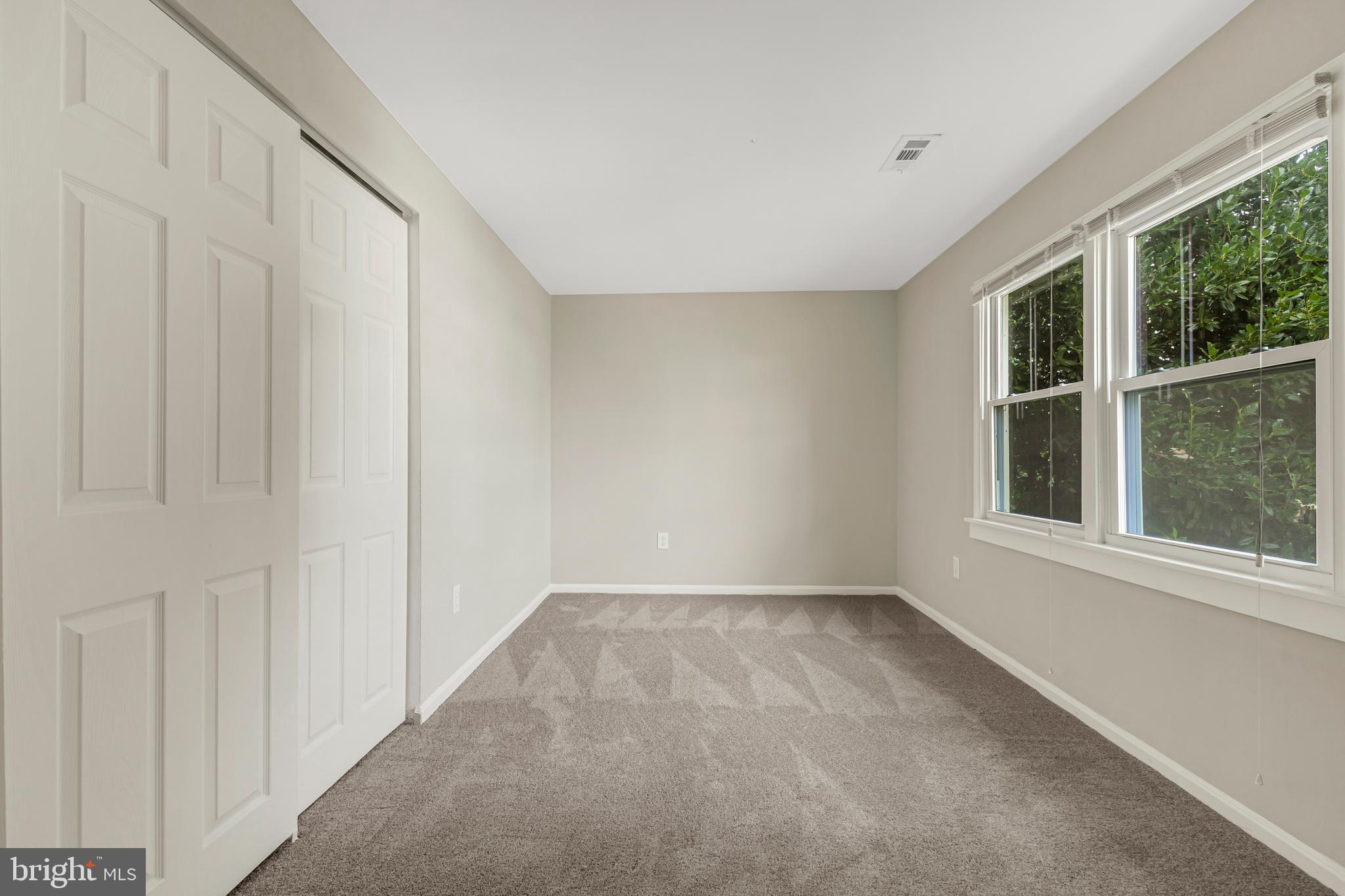 8902 Albert Stewart Lane Silver Spring, MD 20910 - Photo 32 of 39