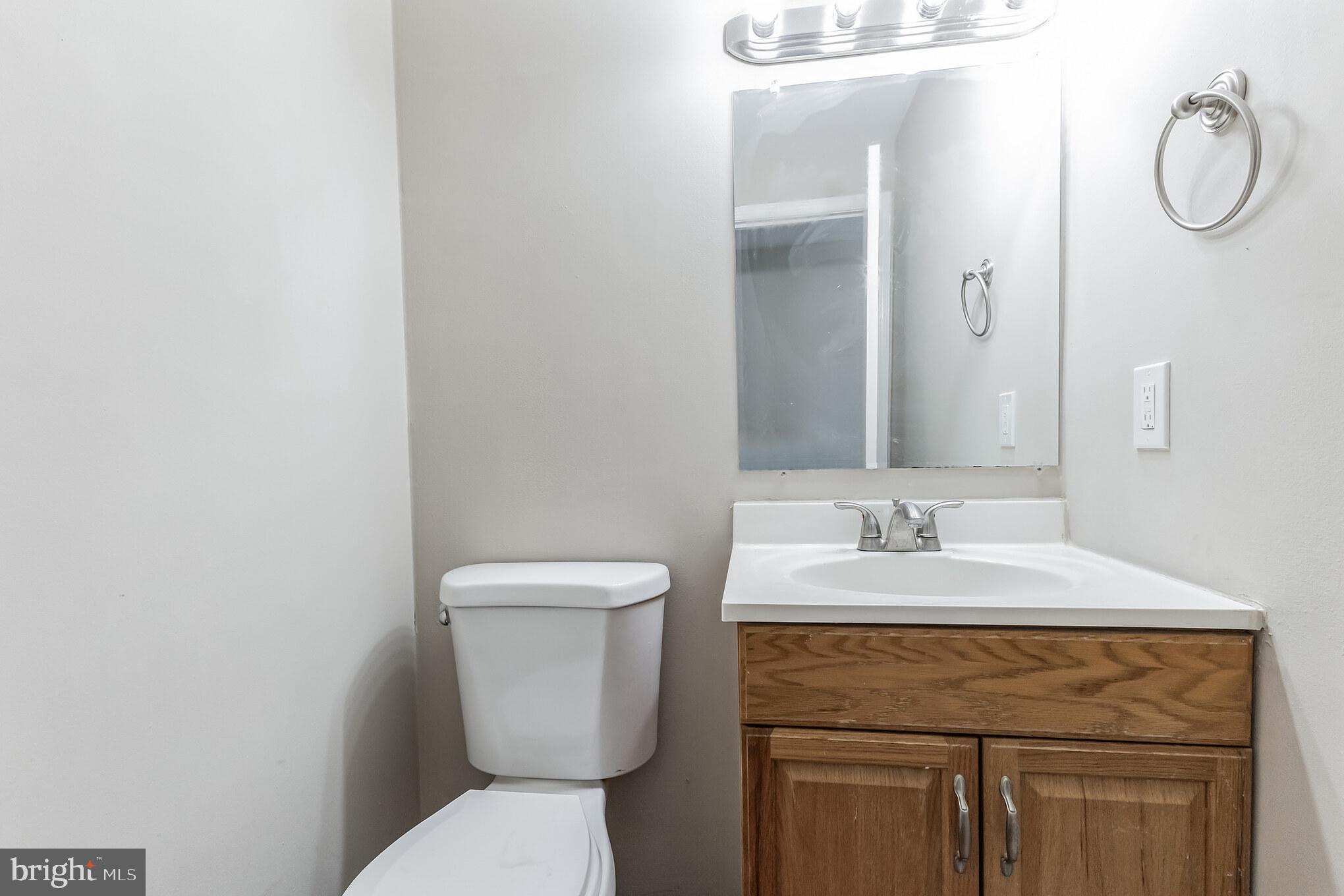 8902 Albert Stewart Lane Silver Spring, MD 20910 - Photo 35 of 39