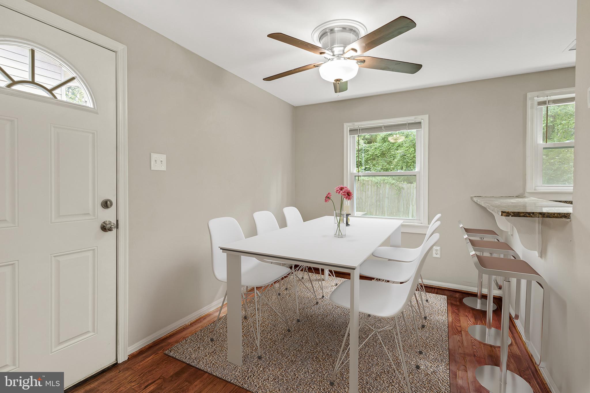 8902 Albert Stewart Lane Silver Spring, MD 20910 - Photo 4 of 39