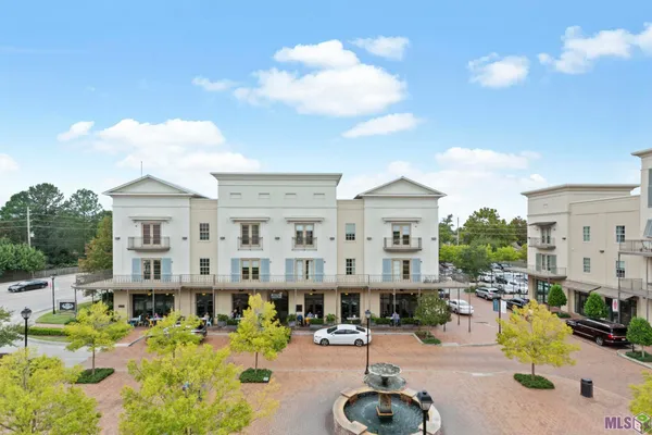 $415,000 | 8201 Village Plaza Court, Unit 3B, Baton Rouge, LA 70810