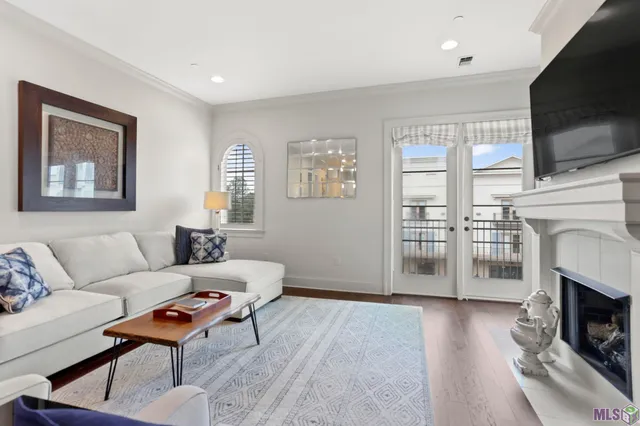 $415,000 | 8201 Village Plaza Court, Unit 3B, Baton Rouge, LA 70810