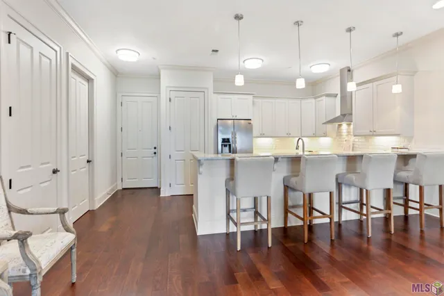$415,000 | 8201 Village Plaza Court, Unit 3B, Baton Rouge, LA 70810