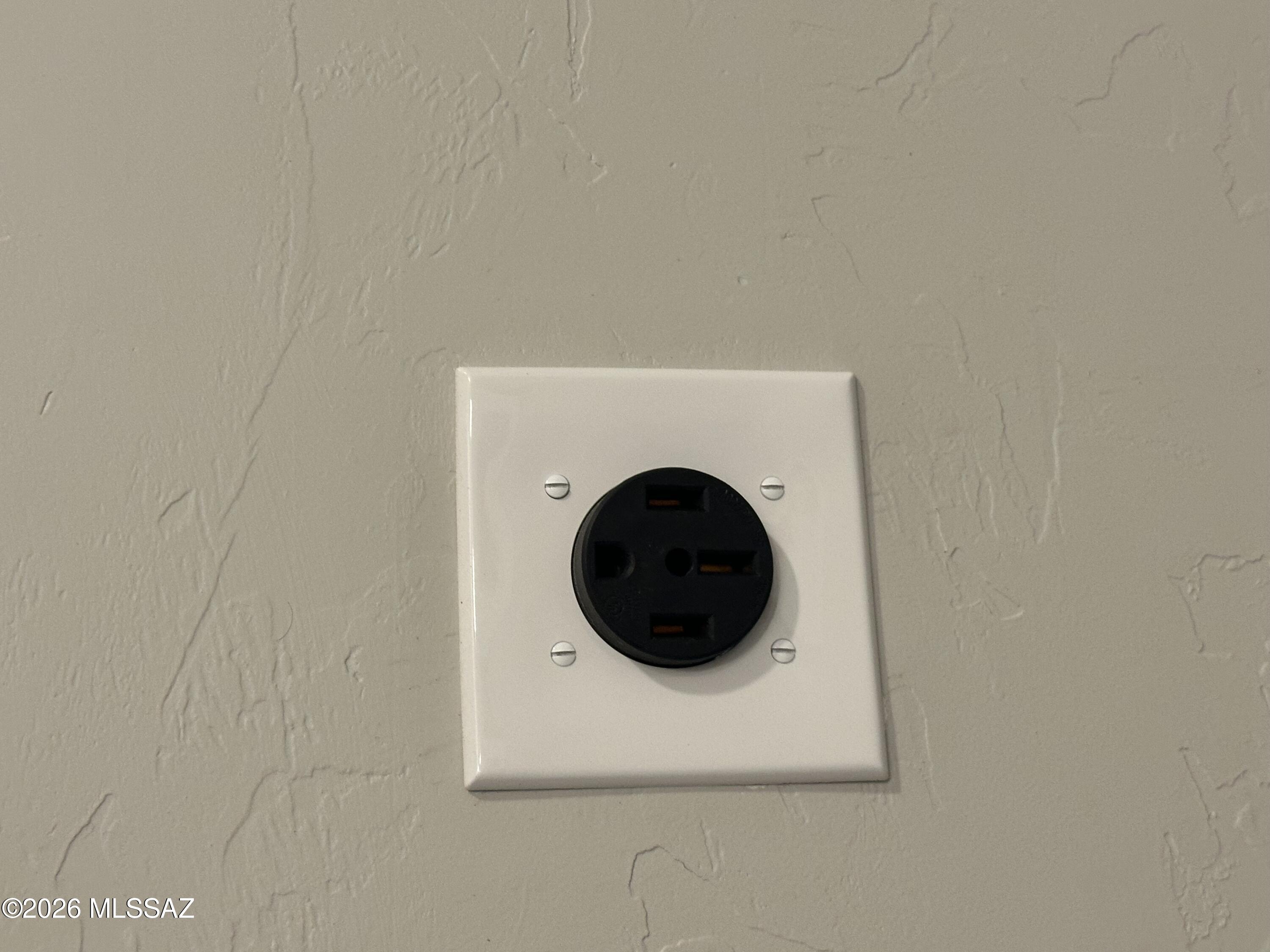 117 Ver Patria Rio Rico, AZ 85648 - Photo 28 of 28 a close up view of a washer and dryer