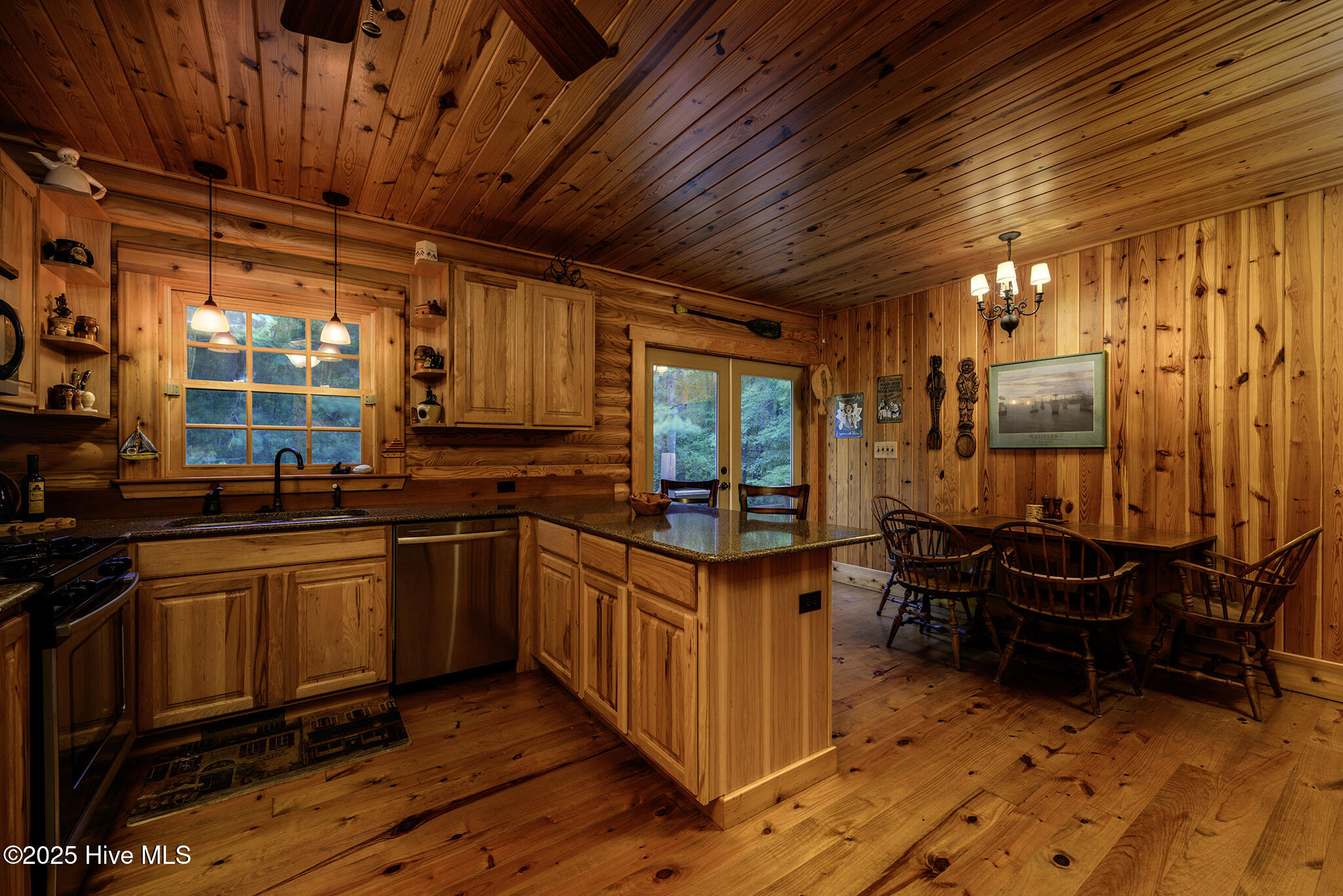 740 Log Cabin Road Arapahoe, NC 28510 - Photo 24 of 69 Kitchen & Dining