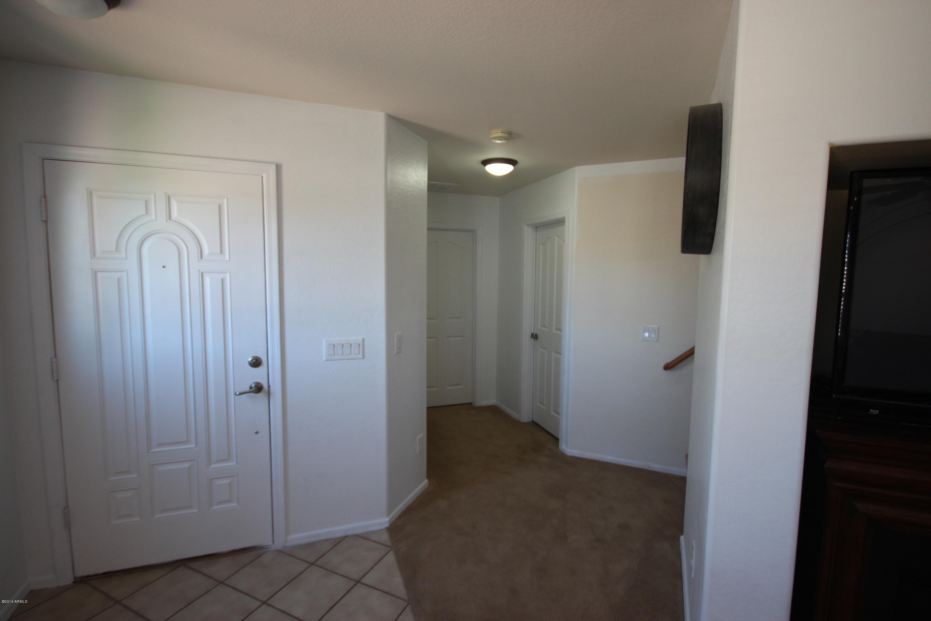 1634 South Martingale Road Gilbert, AZ 85295 - Photo 11 of 36 Entrance