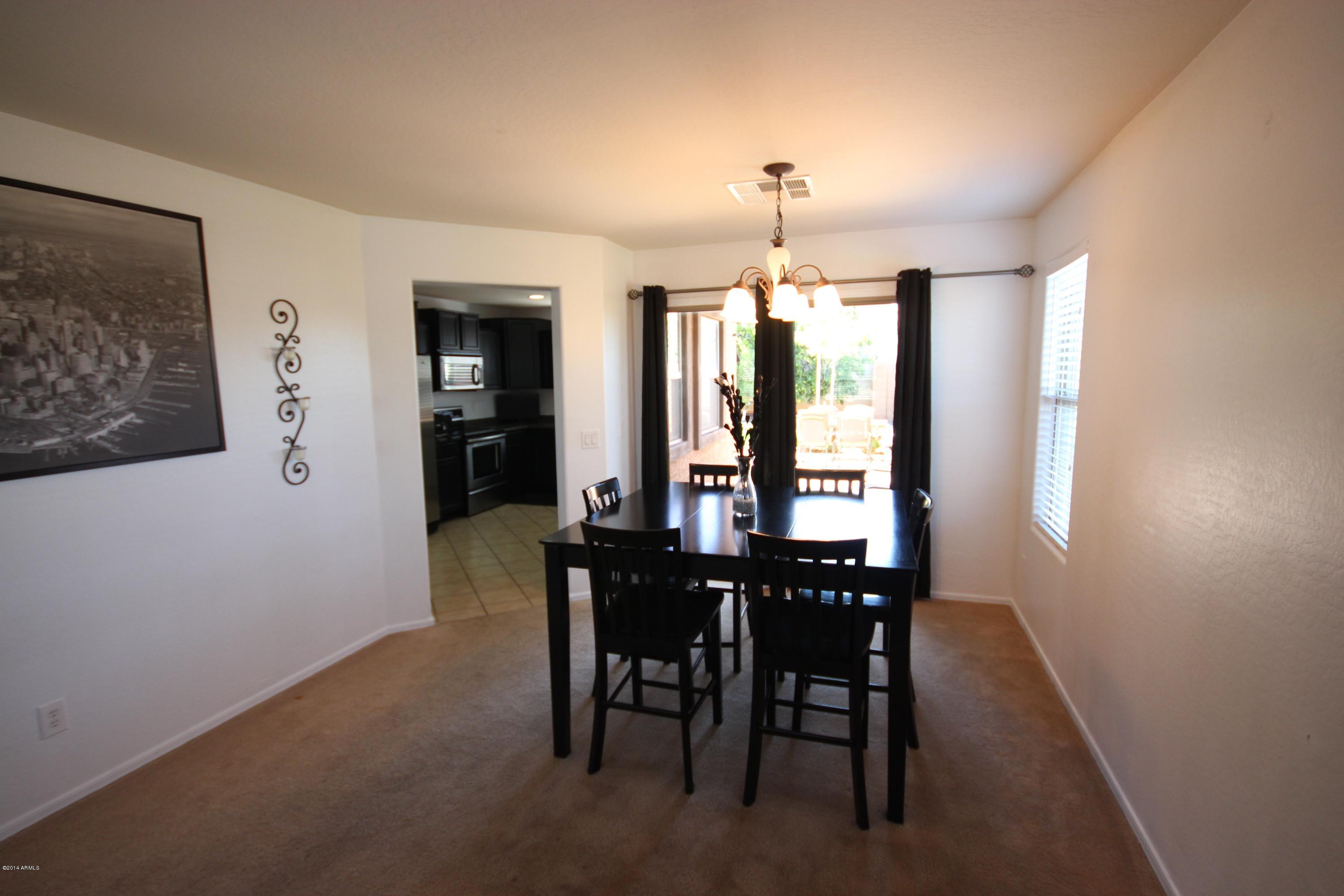 1634 South Martingale Road Gilbert, AZ 85295 - Photo 19 of 36 Dining Room Area