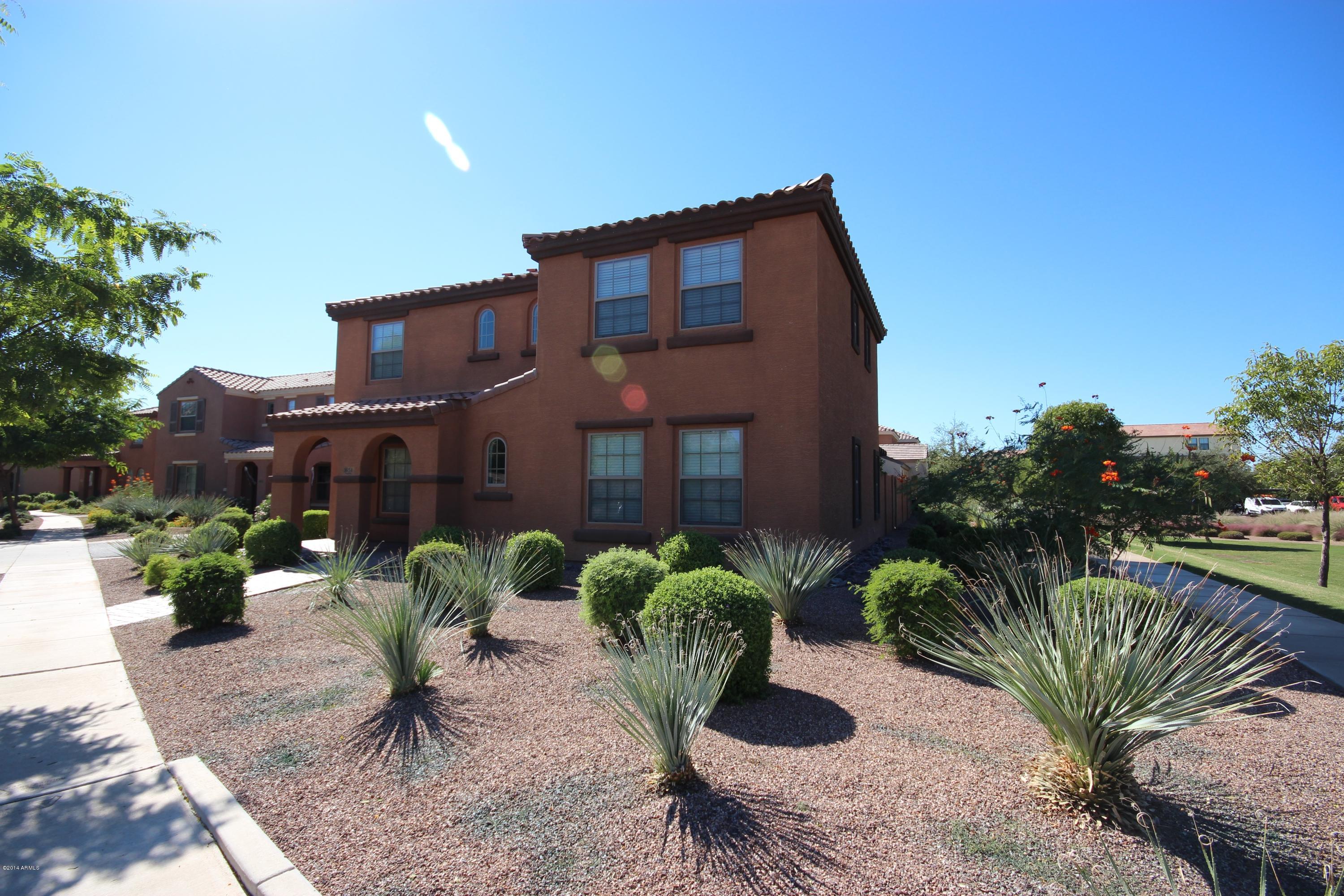 1634 South Martingale Road Gilbert, AZ 85295 - Photo 2 of 36 Front of Home