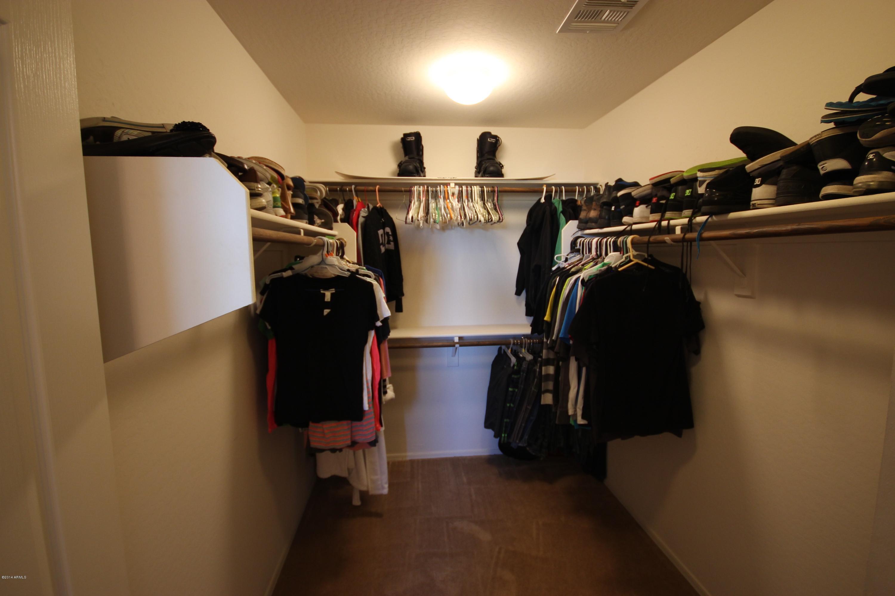 1634 South Martingale Road Gilbert, AZ 85295 - Photo 30 of 36 Master Closet