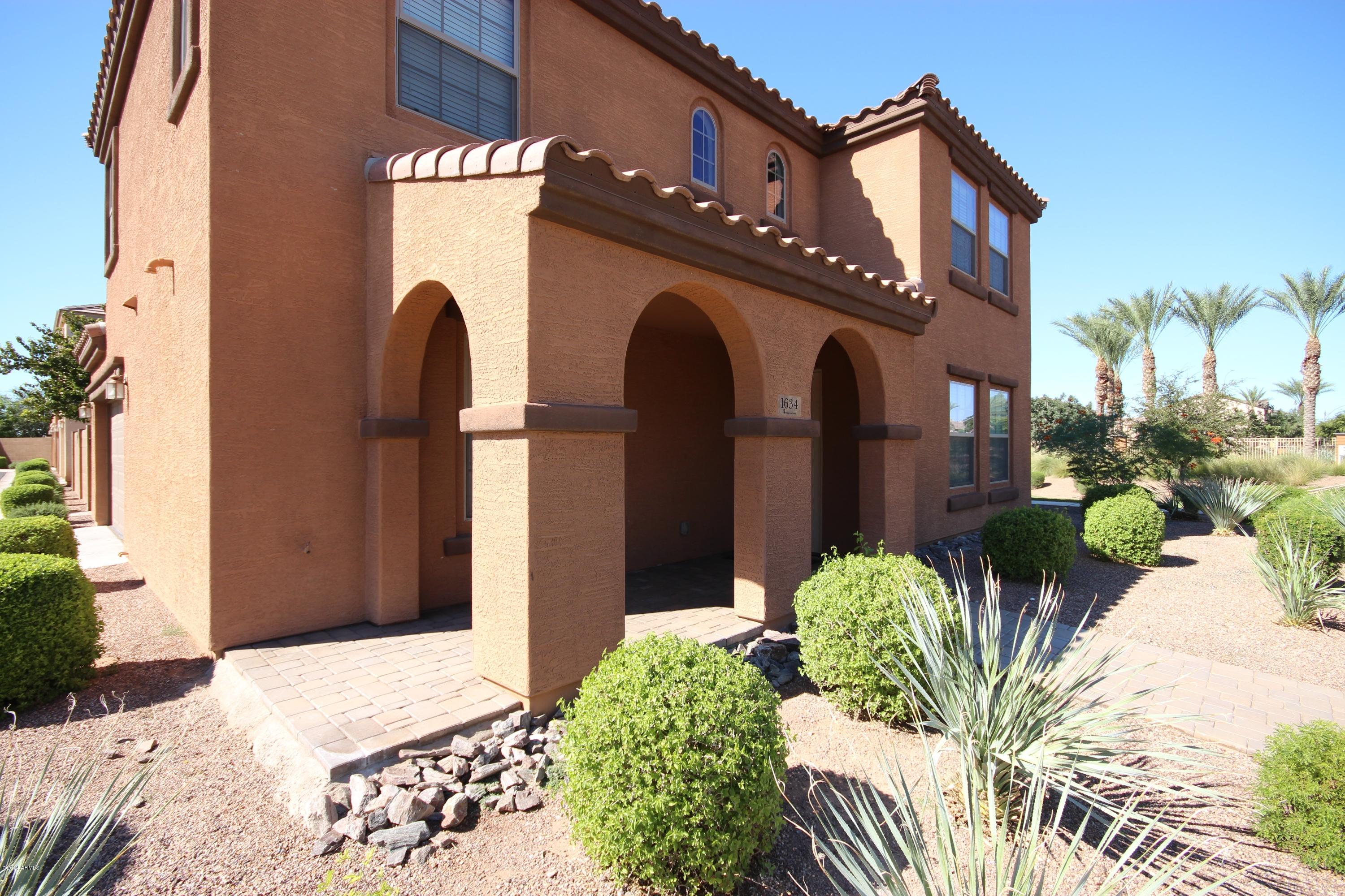 1634 South Martingale Road Gilbert, AZ 85295 - Photo 4 of 36 Covered Front Patio