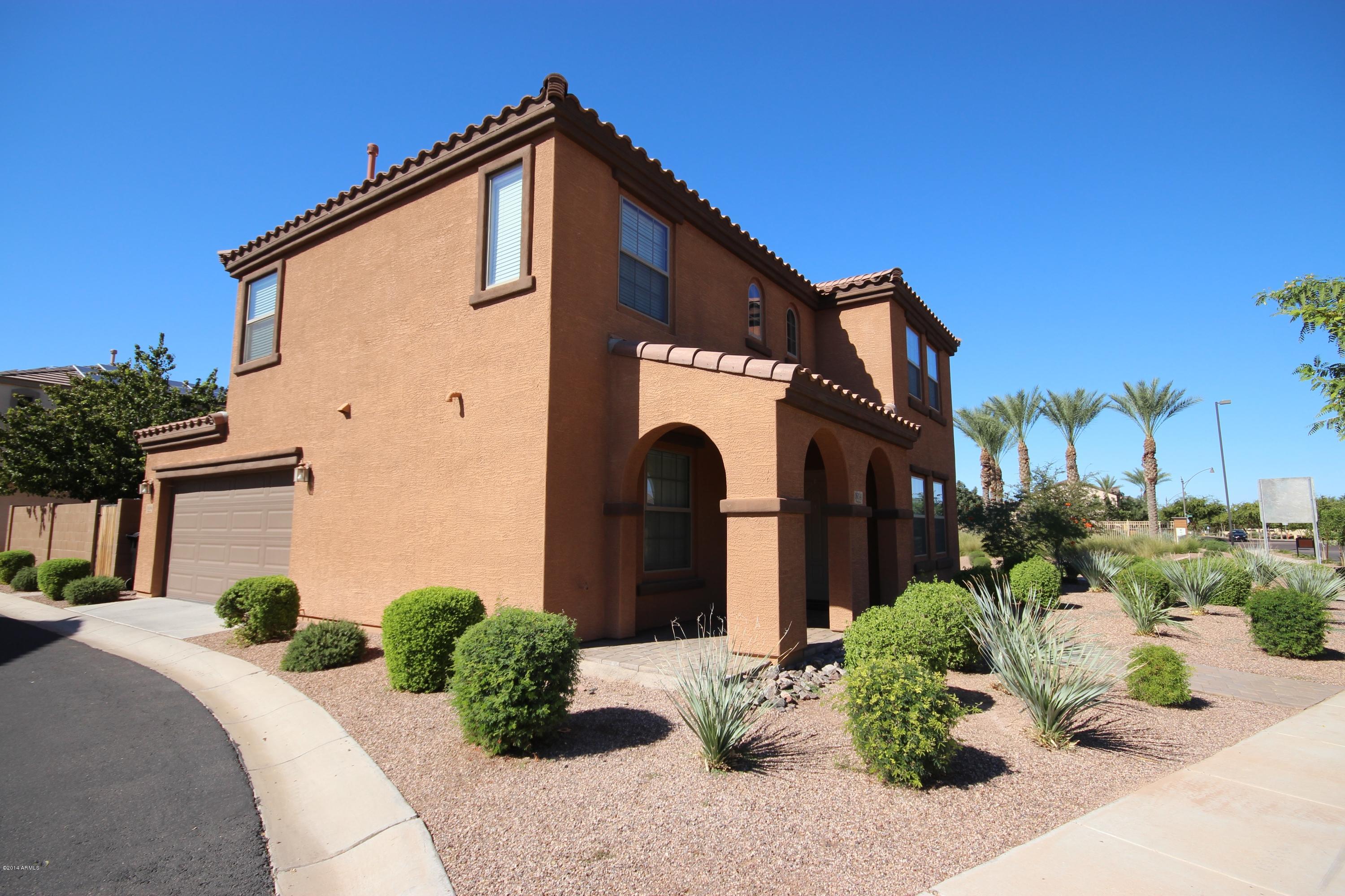 1634 South Martingale Road Gilbert, AZ 85295 - Photo 5 of 36 Back Entrance to Garage