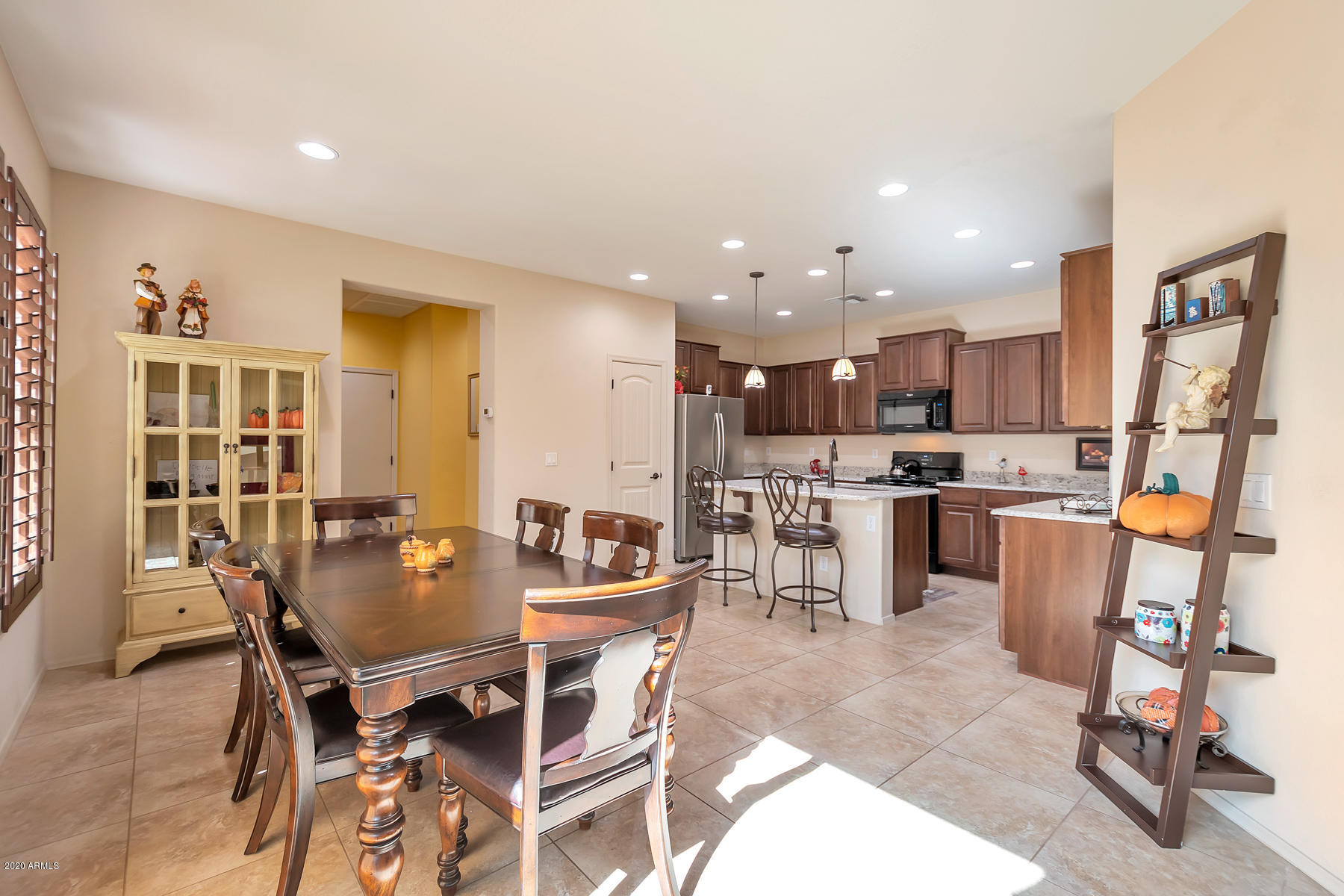 3879 South Bandit Road Gilbert, AZ 85297 - Photo 3 of 14 QPT - DSC_5766