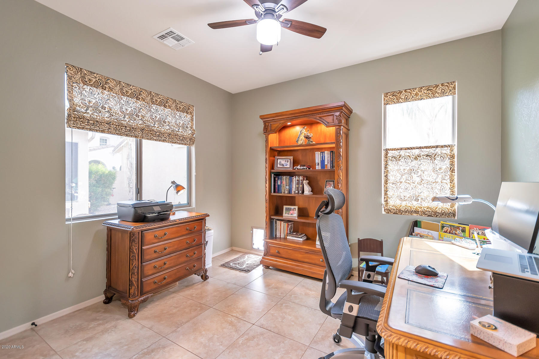 3879 South Bandit Road Gilbert, AZ 85297 - Photo 9 of 14 QPT - DSC_5748