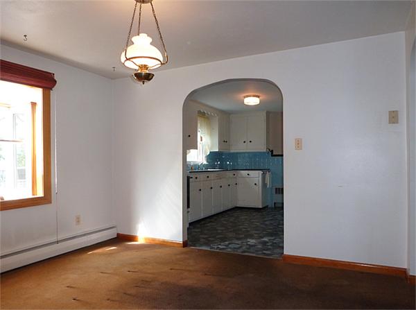 22 Anne Street Springfield, MA 01104 - Photo 6 of 18