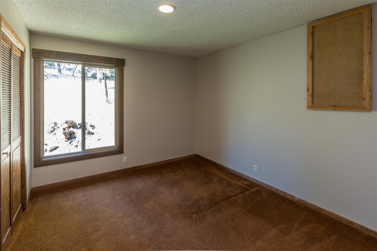 14321 North Hazard Road Spokane, WA 99208 - Photo 16 of 20
