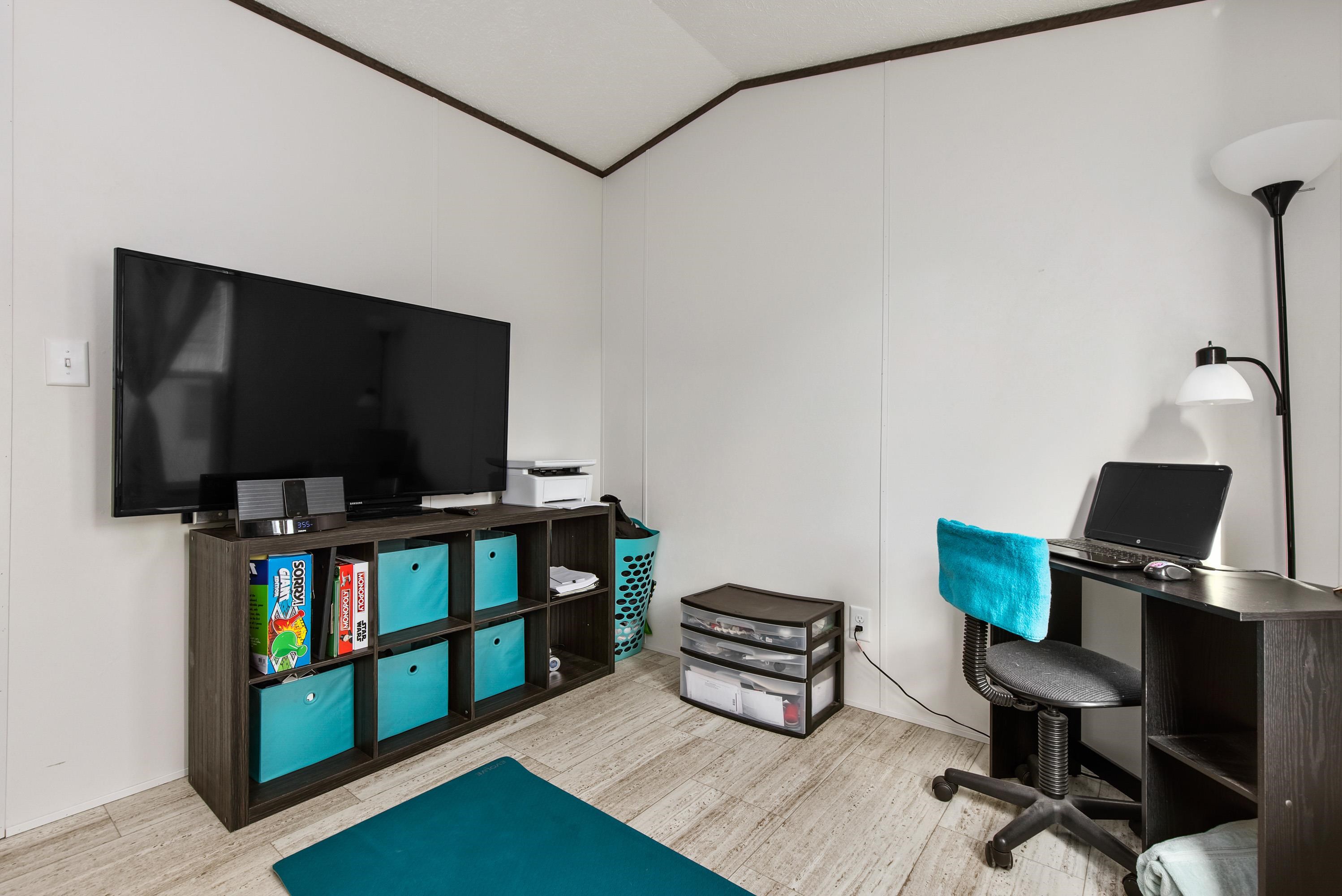 44 Pineland Park Road Milton, NH 03851 - Photo 16 of 21