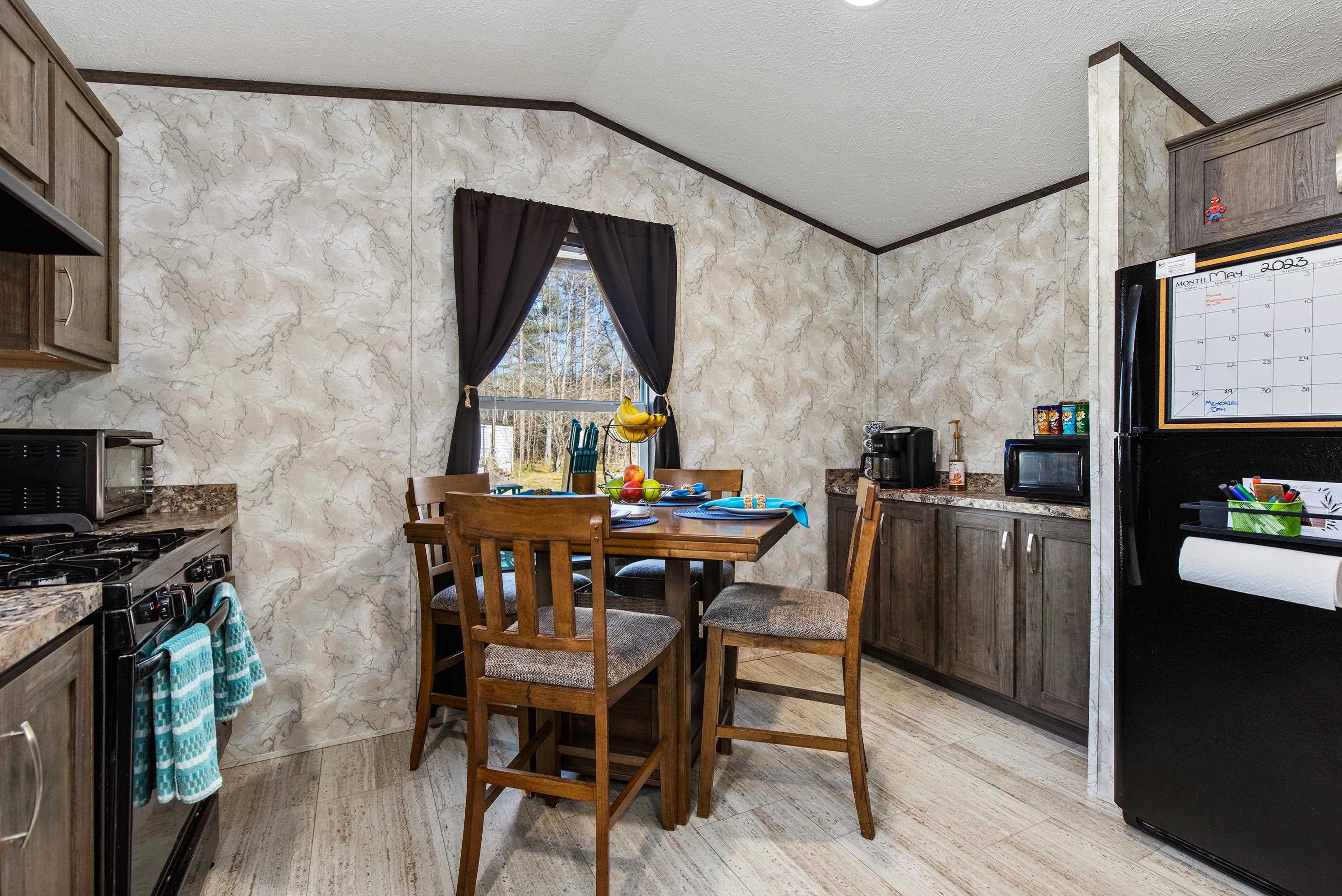 44 Pineland Park Road Milton, NH 03851 - Photo 4 of 21