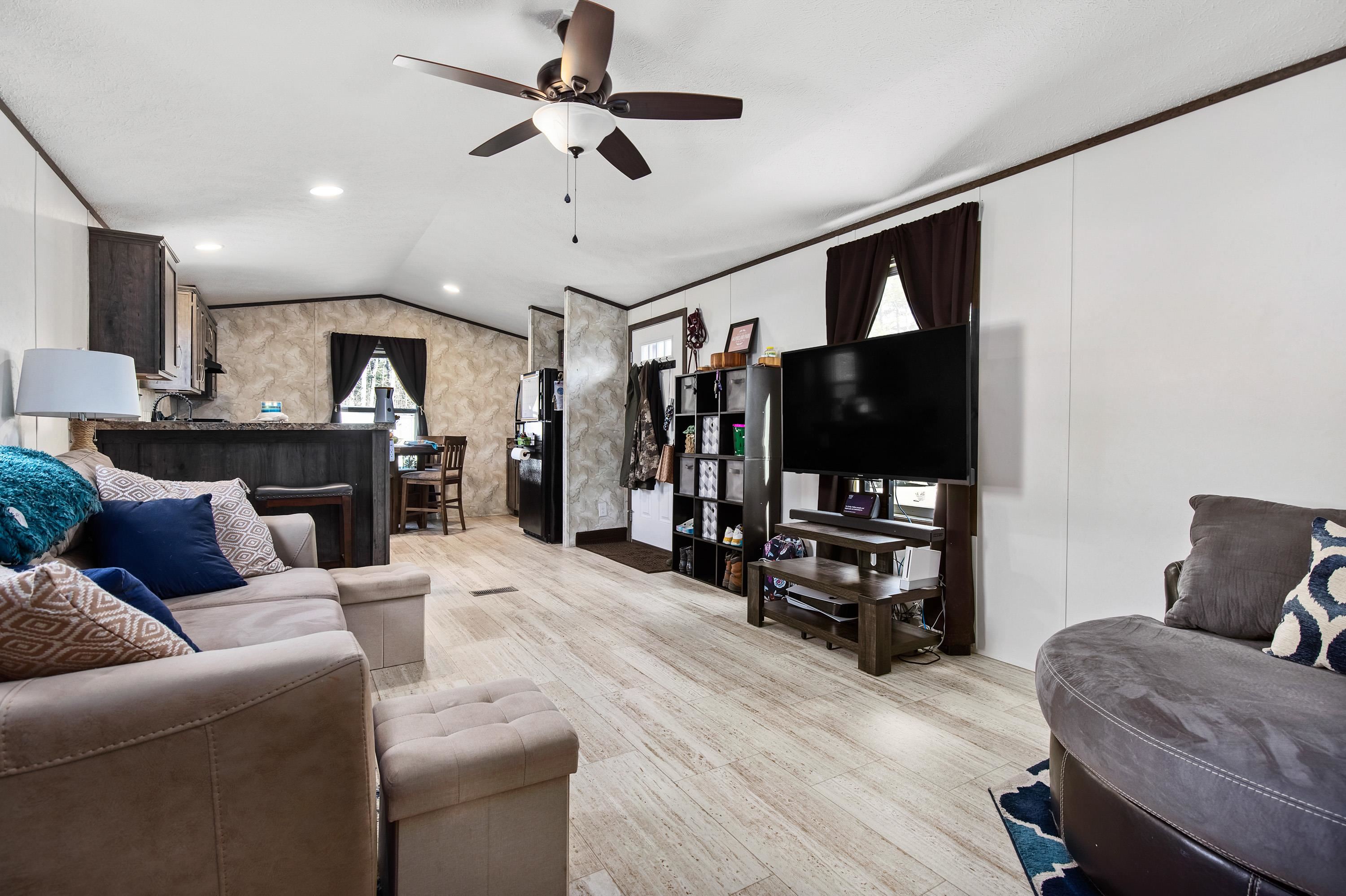 44 Pineland Park Road Milton, NH 03851 - Photo 8 of 21