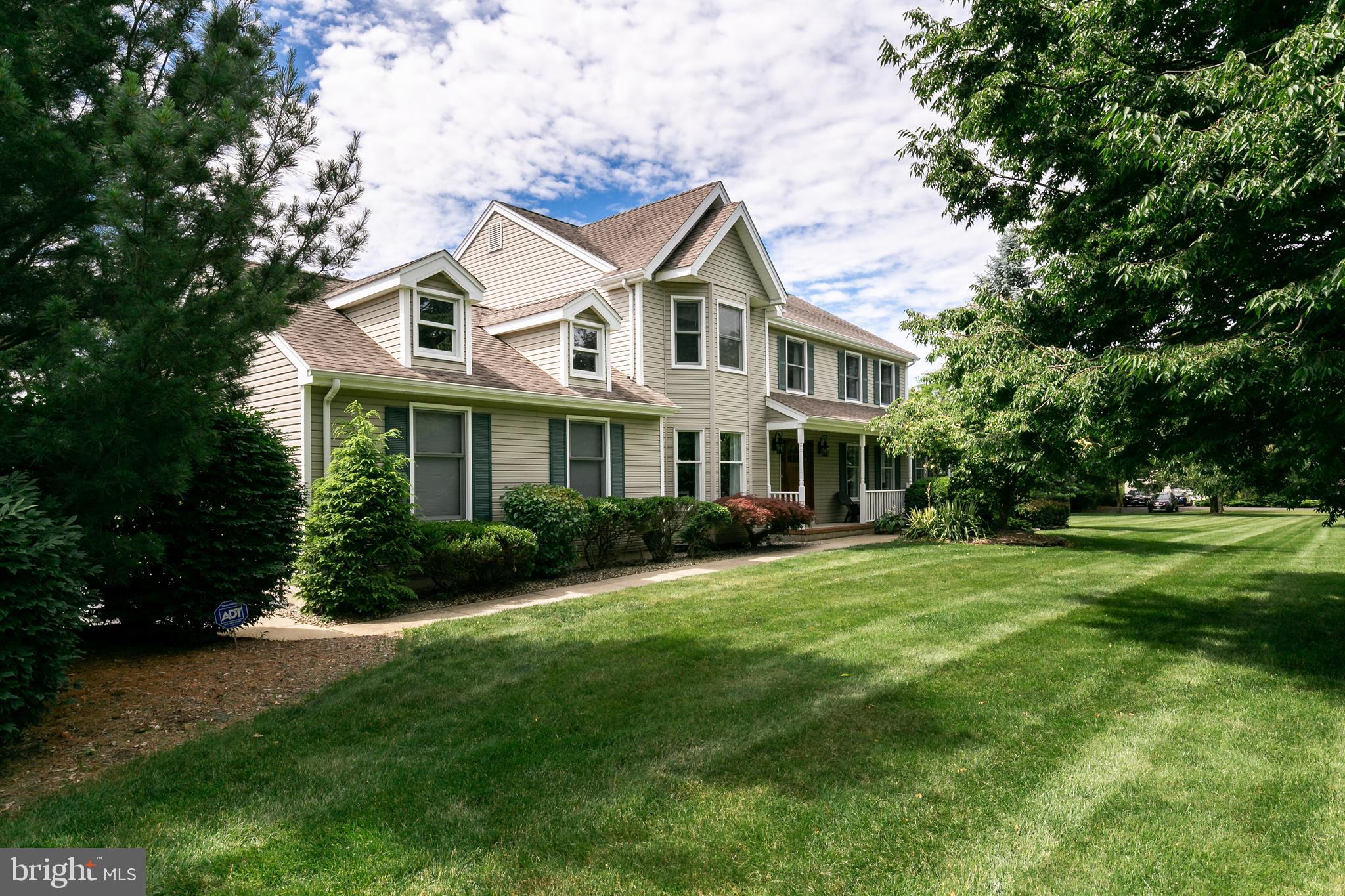 1 Stacy Drive Cream Ridge, NJ 08514 - Photo 2 of 33