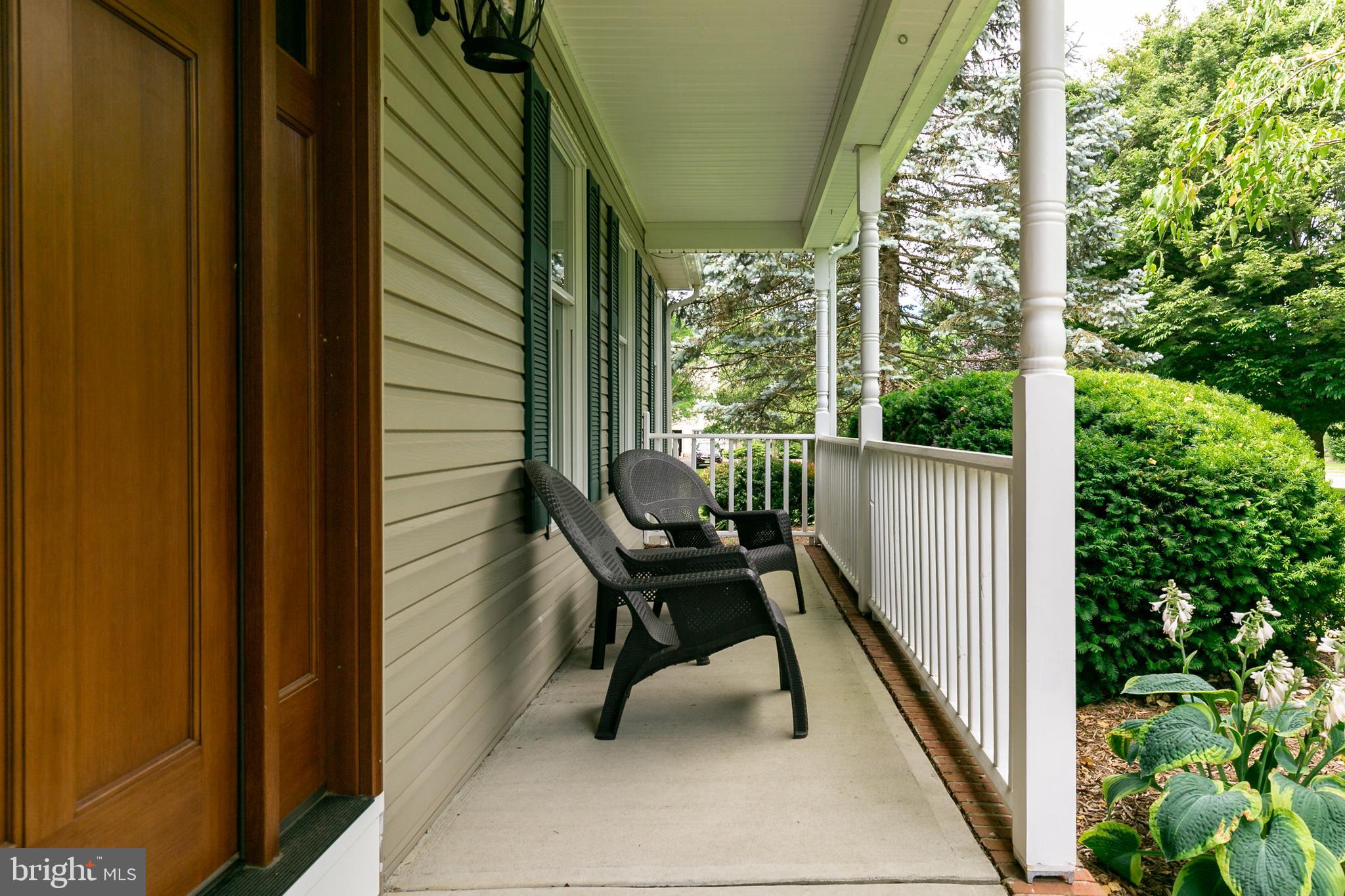 1 Stacy Drive Cream Ridge, NJ 08514 - Photo 4 of 33