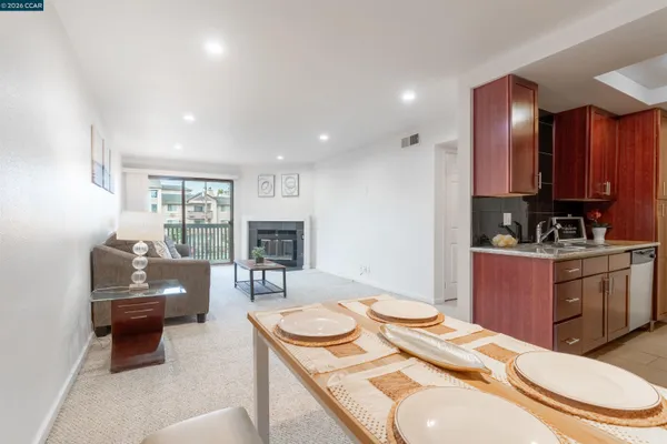 $494,000 | 1315 A Street, Unit 206, Hayward, CA 94541