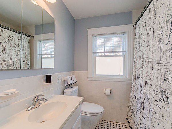 17 Winchester Road, Unit 17 Newton, MA 02458 - Photo 19 of 27 Gallery Image 19