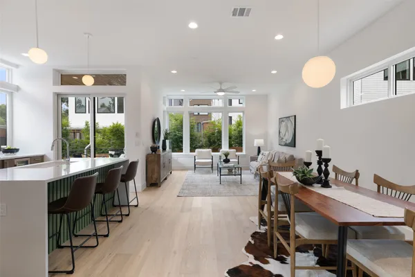 $1,150,000 | 900 South 2nd Street, Unit 21, Austin, TX 78704